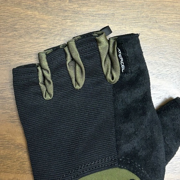 Atercel Black Green  Workout Gloves Exercise Weight Lifting Size XL (0343) - Picture 6 of 7